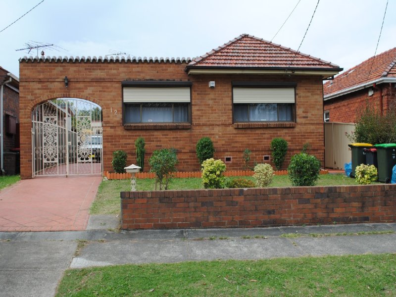 12 Welfare Avenue N, Beverly Hills, NSW 2209