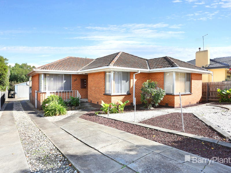 707 Pascoe Vale Road, Glenroy, Vic 3046 House for Sale
