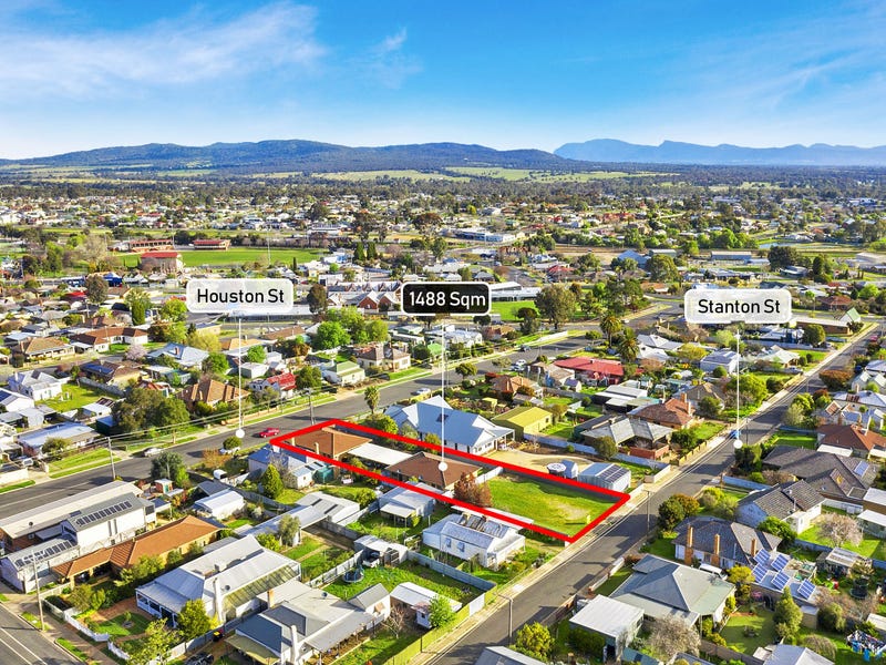 1,2,3 & 4 / 21 Houston Street, Stawell, Vic 3380 Block Of Units for