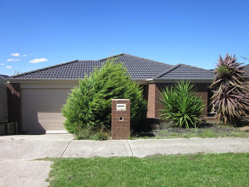 13 Hollington Way, Berwick, VIC 3806