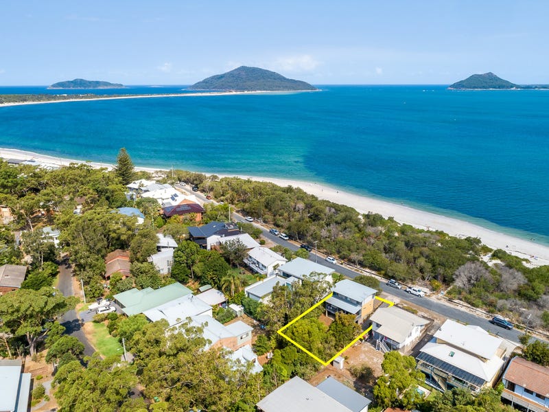 21 The Boulevarde Hawks Nest Nsw 2324