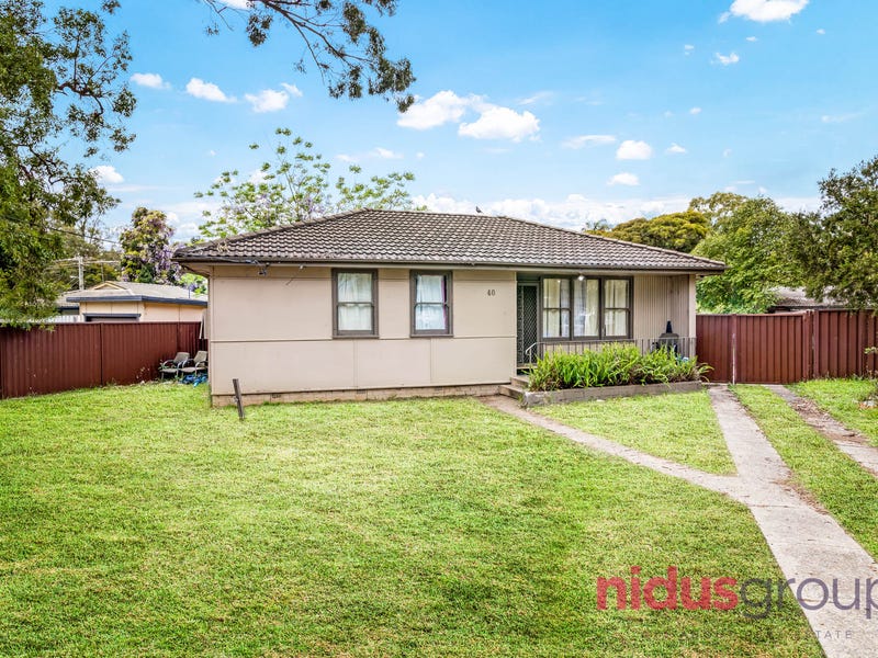 40 Palau Cres, Lethbridge Park, NSW 2770