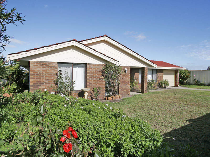 12 Sewell Court, Leeming, WA 6149 Property Details