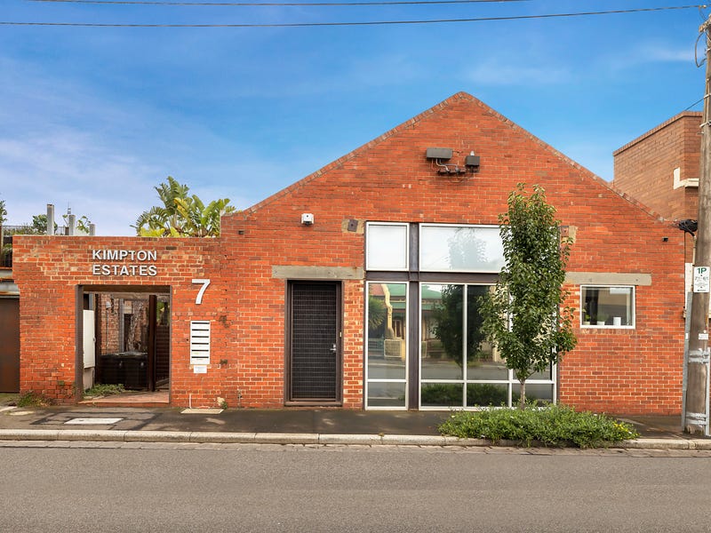 1/7 Bruce Street, Kensington, Vic 3031 Property Details