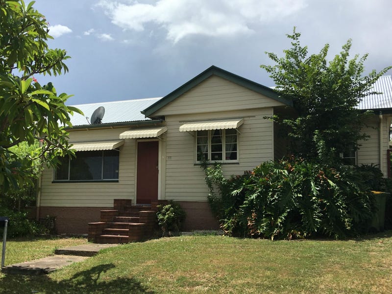 4 Watson Street, East Ipswich, QLD 4305