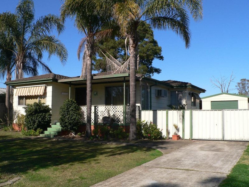 9 Maurice Street, St Clair, NSW 2759