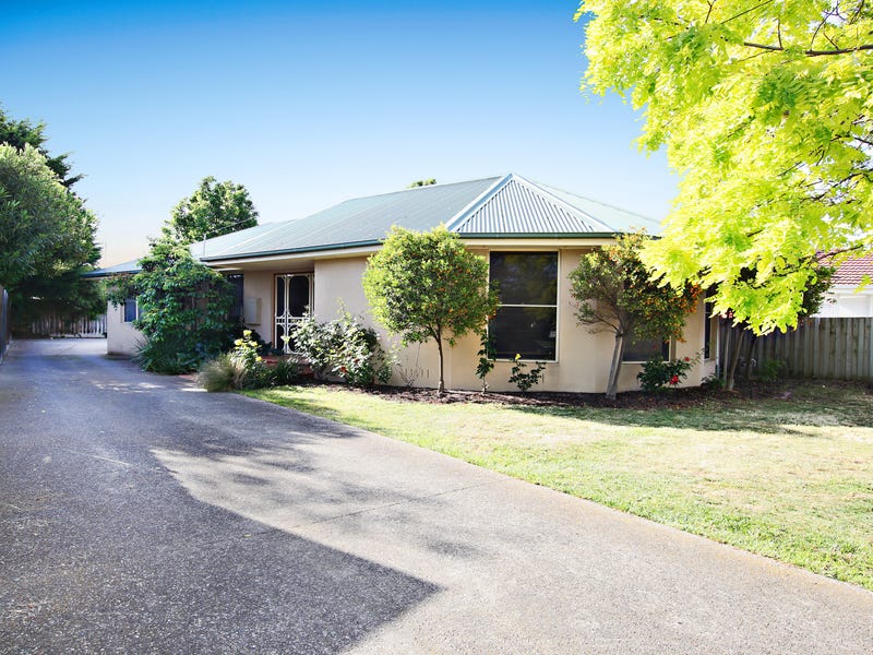 17 Tyrone Street, Werribee, VIC 3030