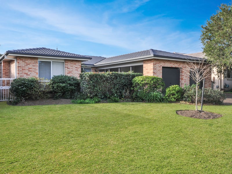 33 Lyrebird Drive, Nowra, NSW 2541 Property Details
