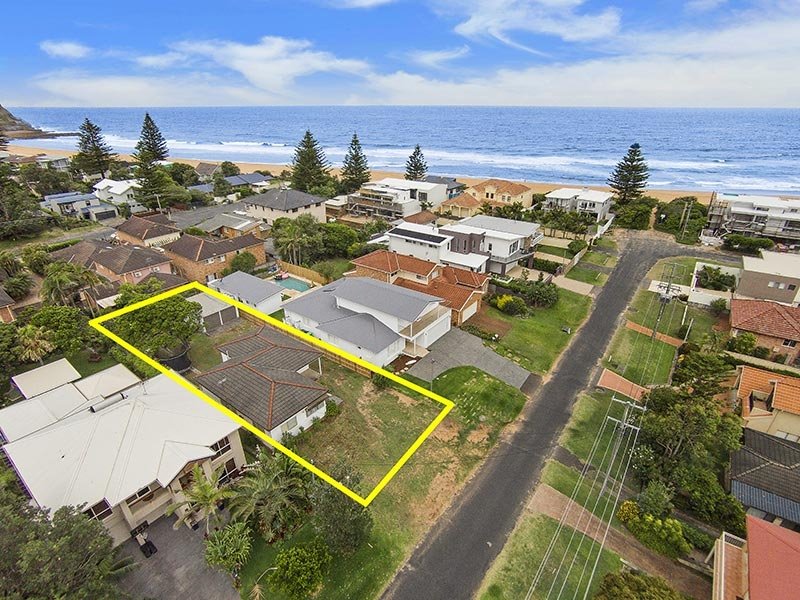 36 Lake Street, North Avoca, NSW 2260