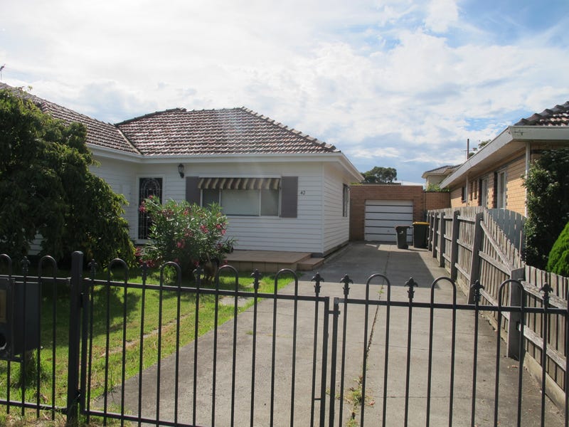 42 Mcintosh Road, Altona North, VIC 3025