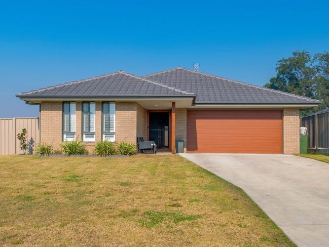 30 Edinburgh Drive, Townsend, NSW 2463
