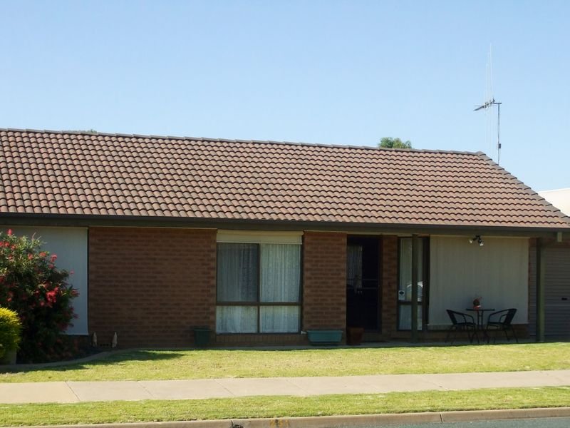 Unit 2/51 Butcher Street, Echuca, Vic 3564 Property Details