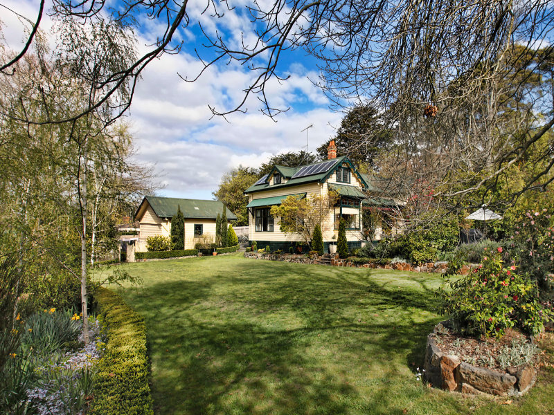 46 Howey Street, Gisborne, VIC 3437