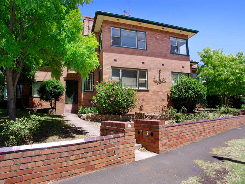 3/7072 Eastern Beach, Geelong, Vic 3220 Property Details