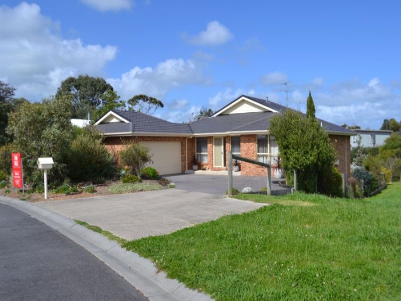 30 Meanderri Drive, Inverloch, VIC 3996