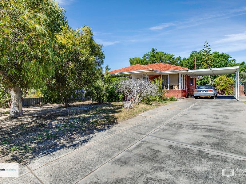 32 Girrawheen Avenue, Girrawheen, WA 6064