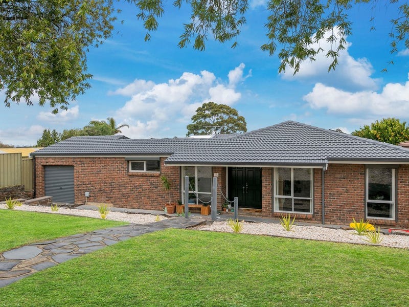 8 Blaxland Avenue, Wynn Vale, SA 5127