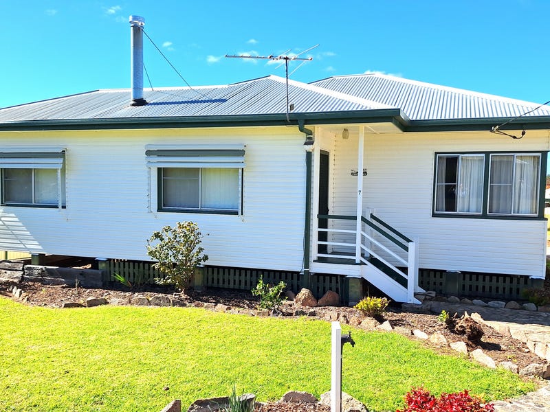 7 Ferris St, Stanthorpe, Qld 4380 House for Sale