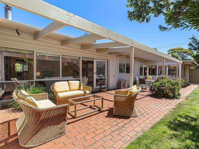 116 Carr Street, Barwon Heads, VIC 3227