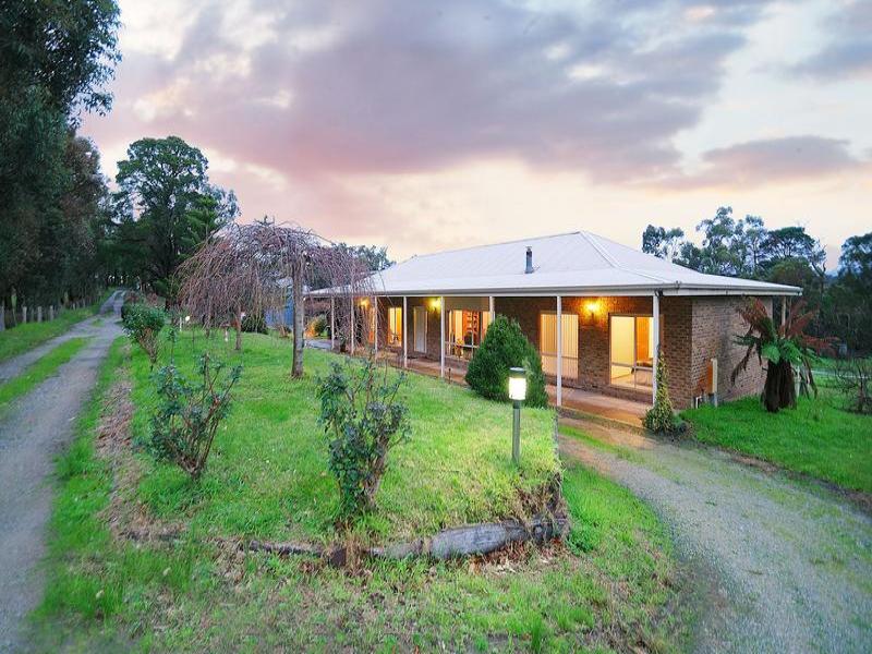 220 Dore Road, Nar Nar Goon North, VIC 3812