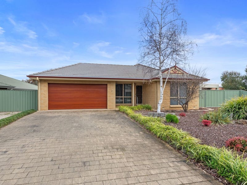 12 Clydebank Court, Strathfieldsaye, VIC 3551