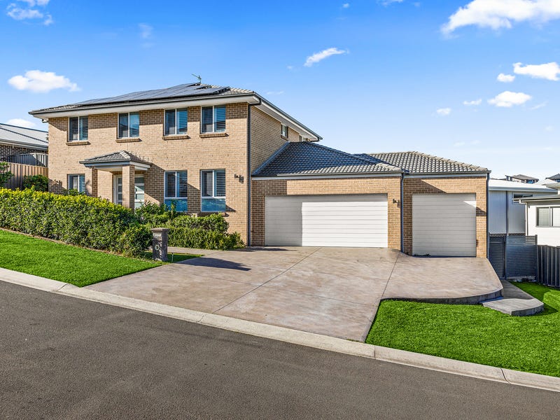 4 St Ives Road, Flinders, NSW 2529 Property Details