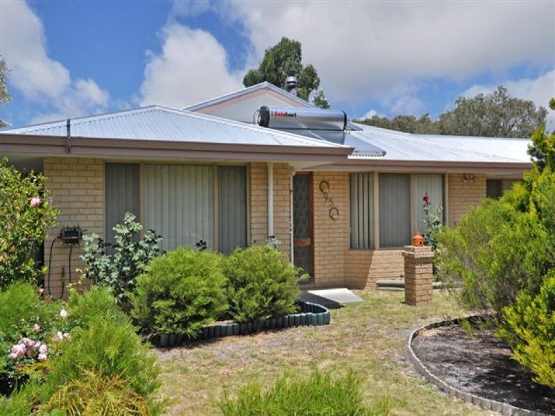 95 Wilson Street, Little Grove, WA 6330