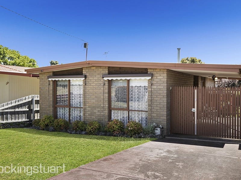 144 Ninth Avenue, Rosebud, Vic 3939 Property Details