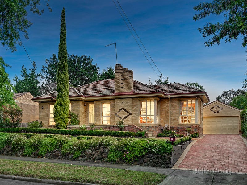 12 Burton Street Balwyn North VIC 3104 realestate .au