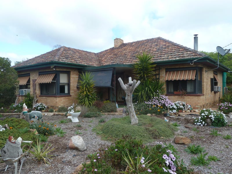 142 High Street, Wedderburn, Vic 3518 Property Details