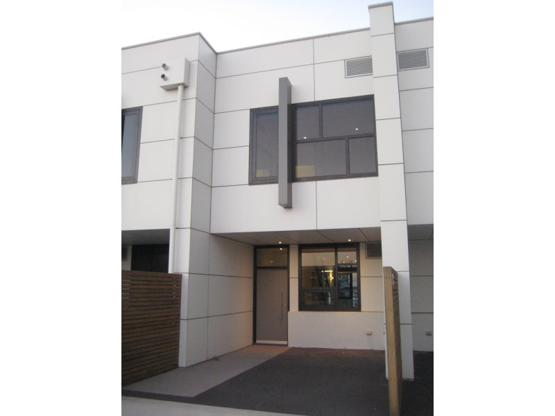 21/20 Convention Centre Place, South Wharf, VIC 3006