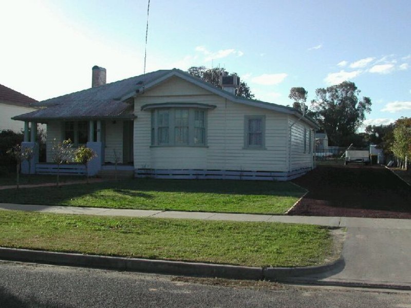 12 Macpherson Street, Nhill, VIC 3418