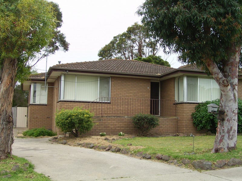 11 Currier Street, Breakwater, VIC 3219