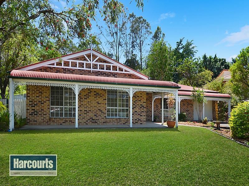 32 Blackwood Drive, Arana Hills, QLD 4054