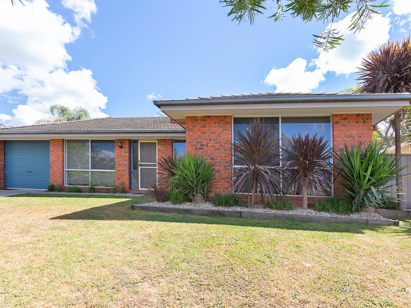 12 Dimbanna Court, Springdale Heights, NSW 2641
