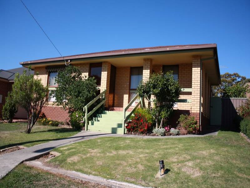 4 Bridge Street, Korumburra, VIC 3950