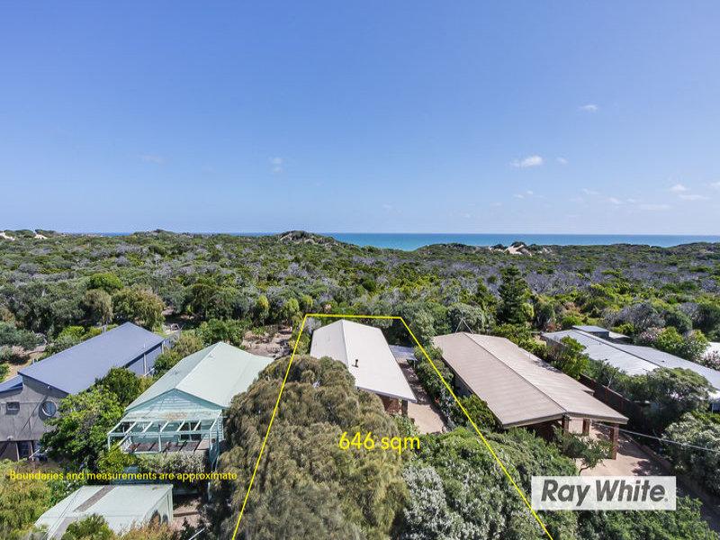 82 Carslake Avenue, Blairgowrie, Vic 3942 Property Details