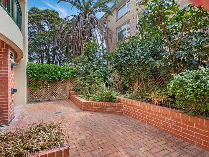 2/69 Bradleys Head Road, Mosman, NSW 2088 Property Details