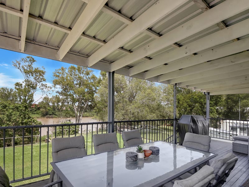 67 Dundas Street, Granville, QLD 4650