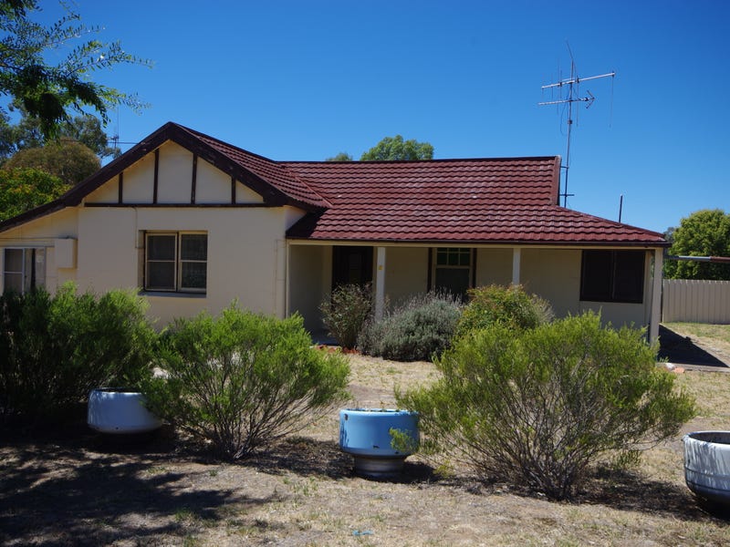 3537 Fitzroy Avenue, Cowra, NSW 2794 Property Details