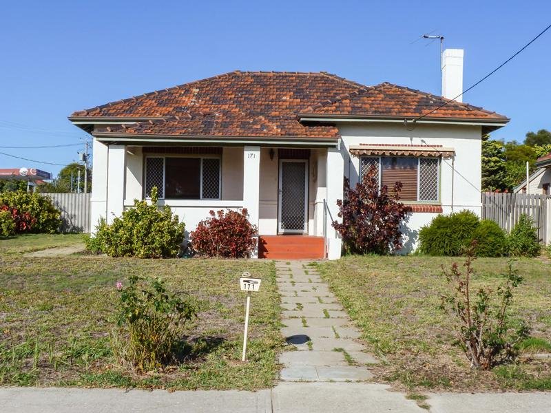 171 Samson Street, White Gum Valley, WA 6162