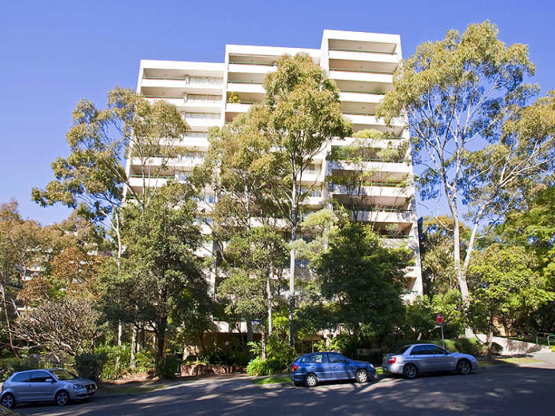 802/4 Broughton Road, Artarmon, NSW 2064 Property Details