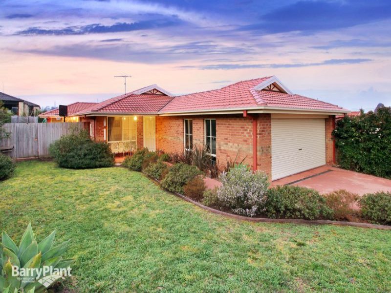 48 Ben Drive, Pakenham, Vic 3810 Property Details
