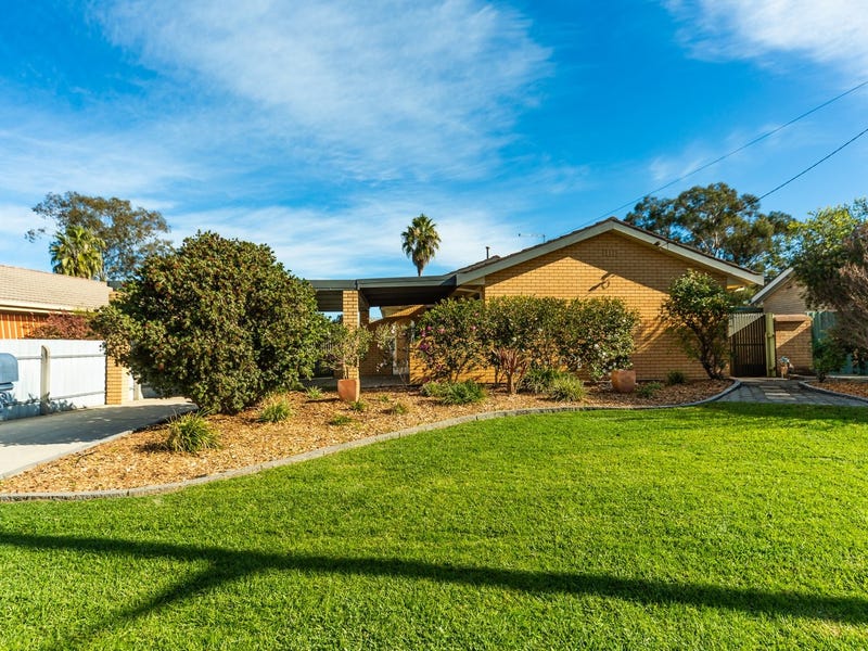 479 Ainslie Avenue, Lavington, NSW 2641 Property Details