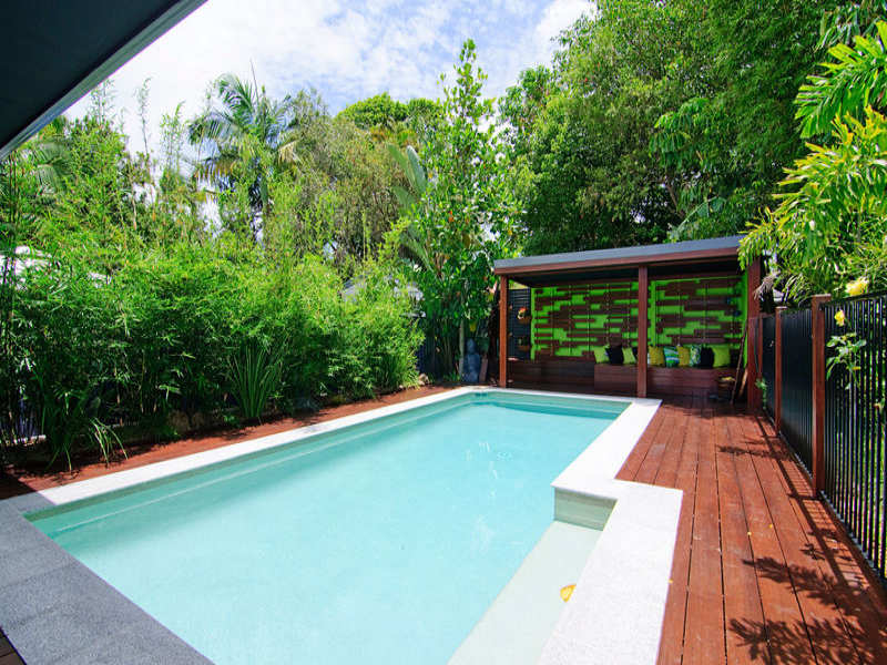 120 Muir Street, Labrador, Qld 4215 Property Details