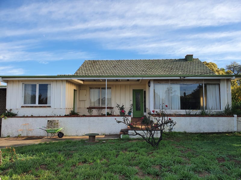 9 Ware Street, Wagin, WA 6315