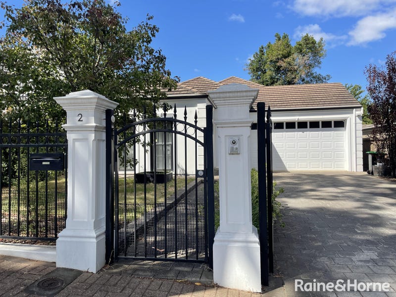 2 Woodcroft Avenue, St SA 5064
