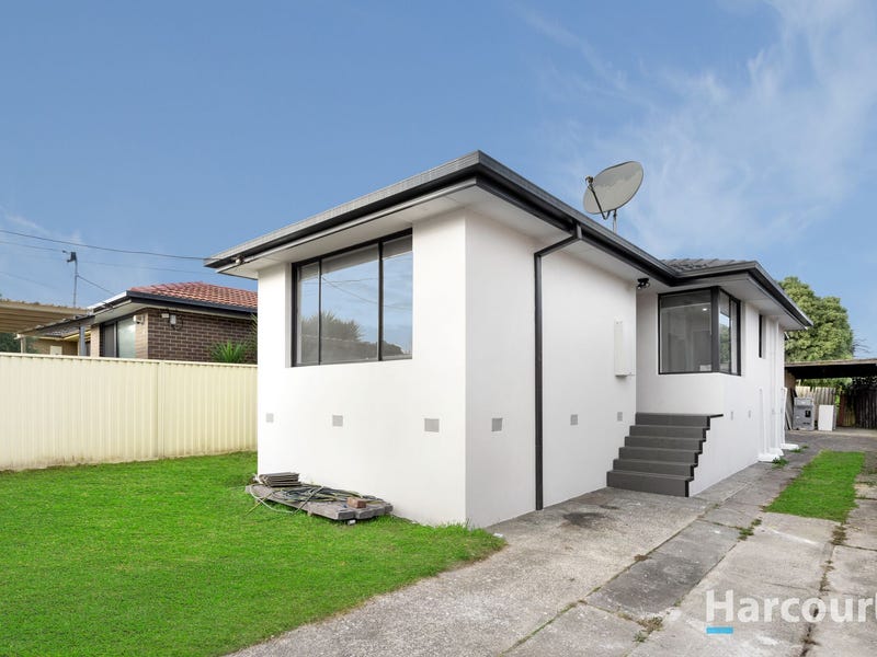 1/4 Waygara Street, Eumemmerring, VIC 3177 - realestate.com.au