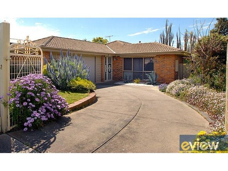 2 Woodside Close, Somerville, Vic 3912 Property Details