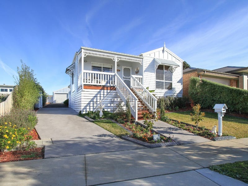 5 Retreat, Paynesville, Vic 3880 Property Details